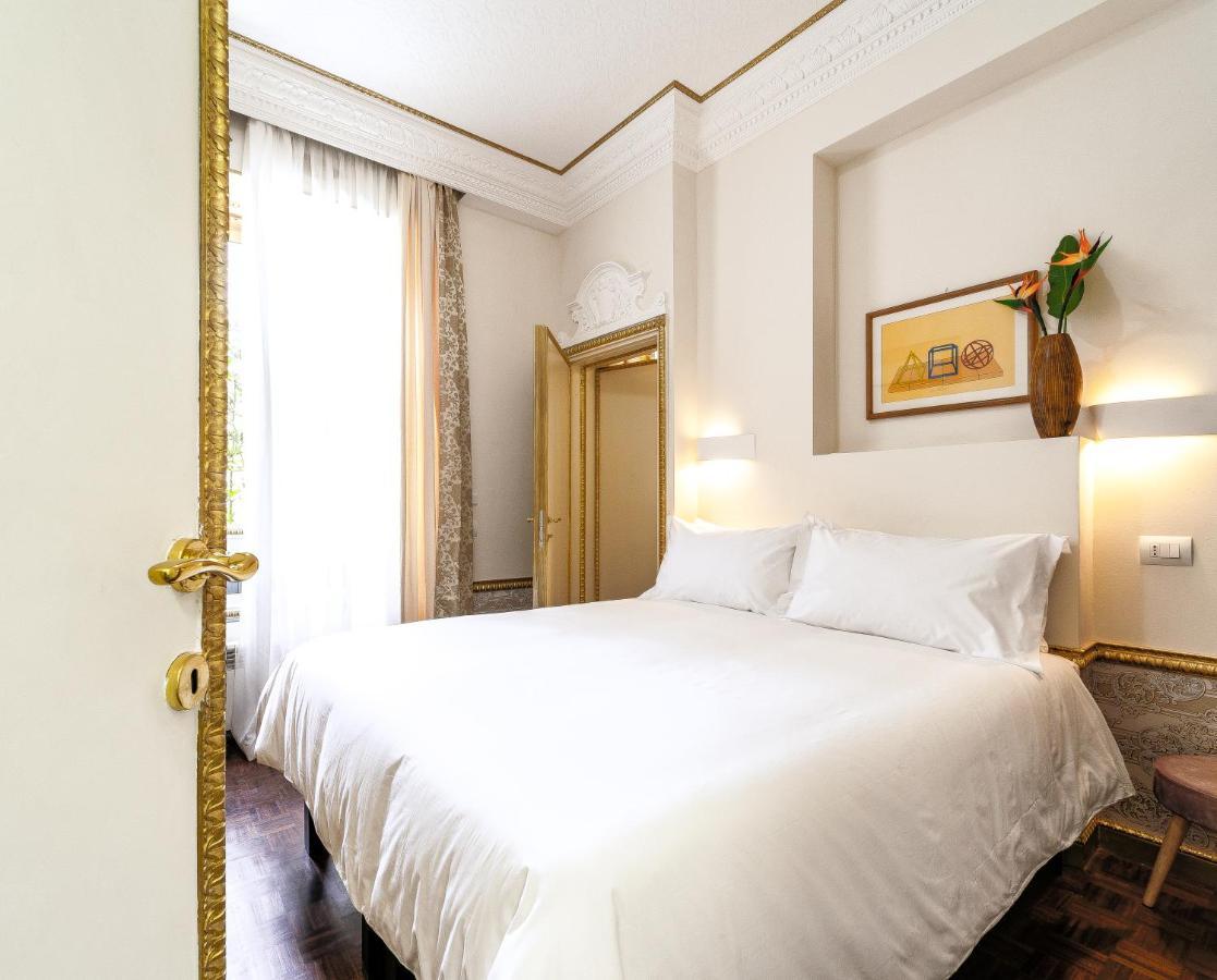 Riviere Private Rooms Alla Scala Milão Exterior foto